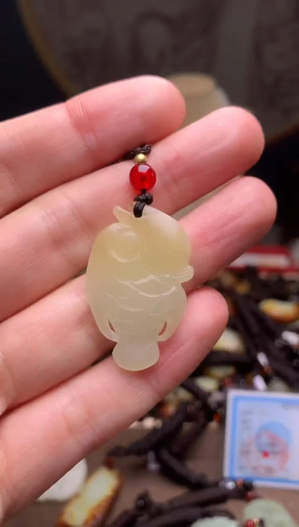 颈饰未镶嵌和田玉新疆料青海料清水和田玉吊坠