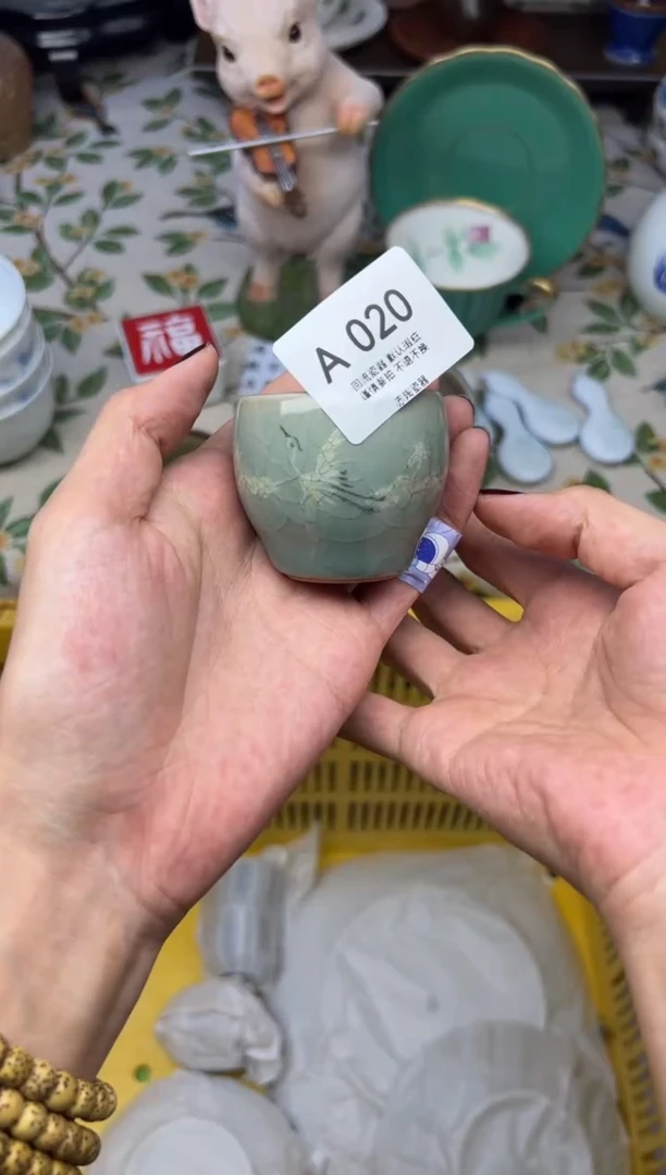 瓷片芬瓷器瓷器瓷器