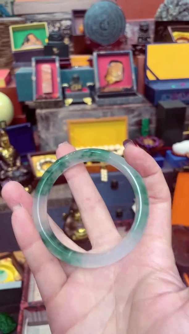 【闪购商品】翡翠手镯未镶嵌