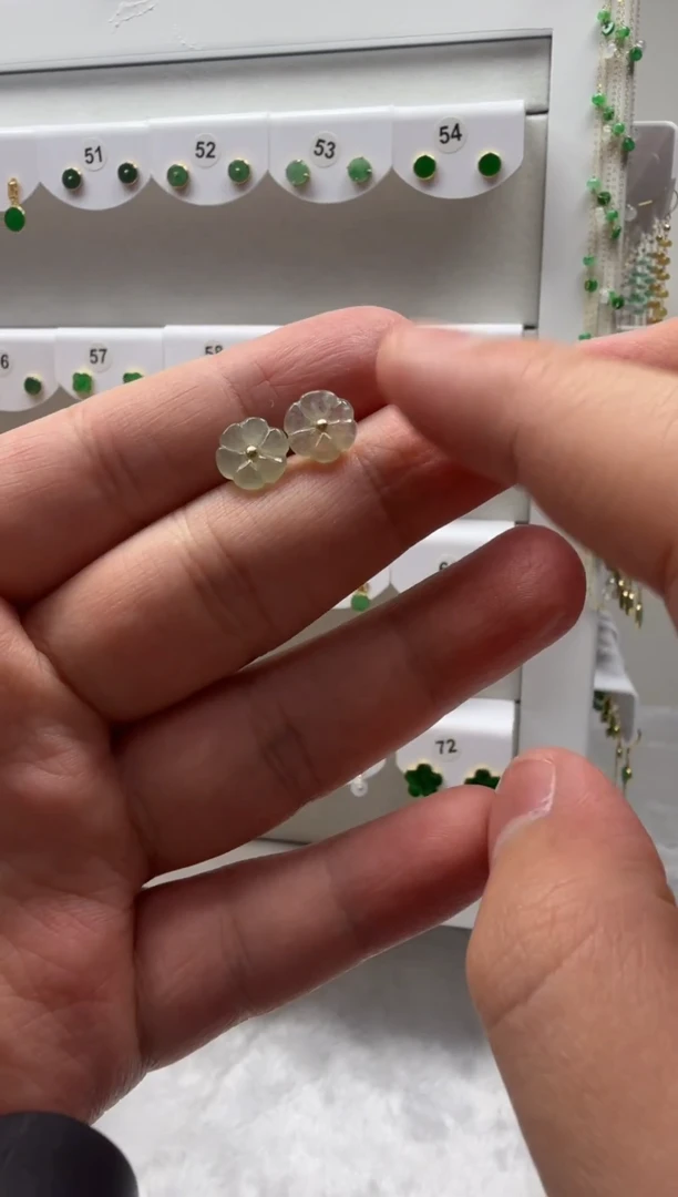 18K金镶嵌翡翠耳饰缅甸天然翡翠a货