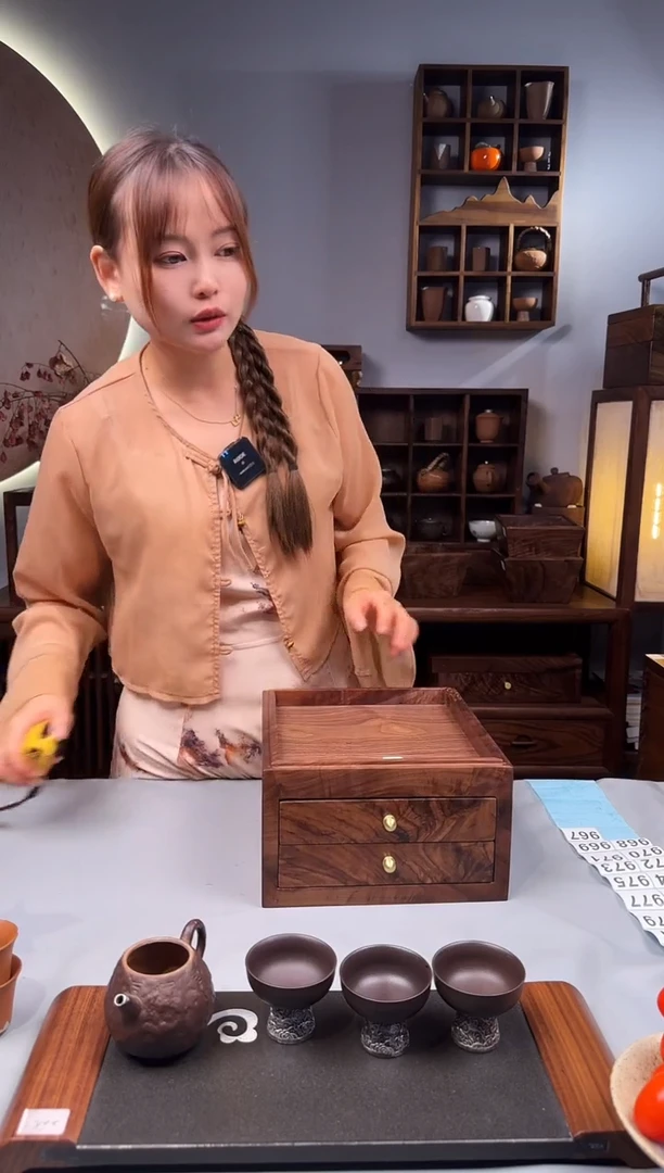 北美黑胡桃实木原木