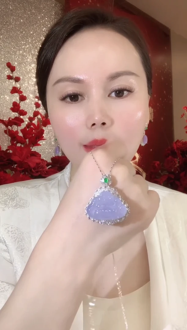 吊坠(不含链)18K金镶嵌翡翠A118 紫货有一定色差