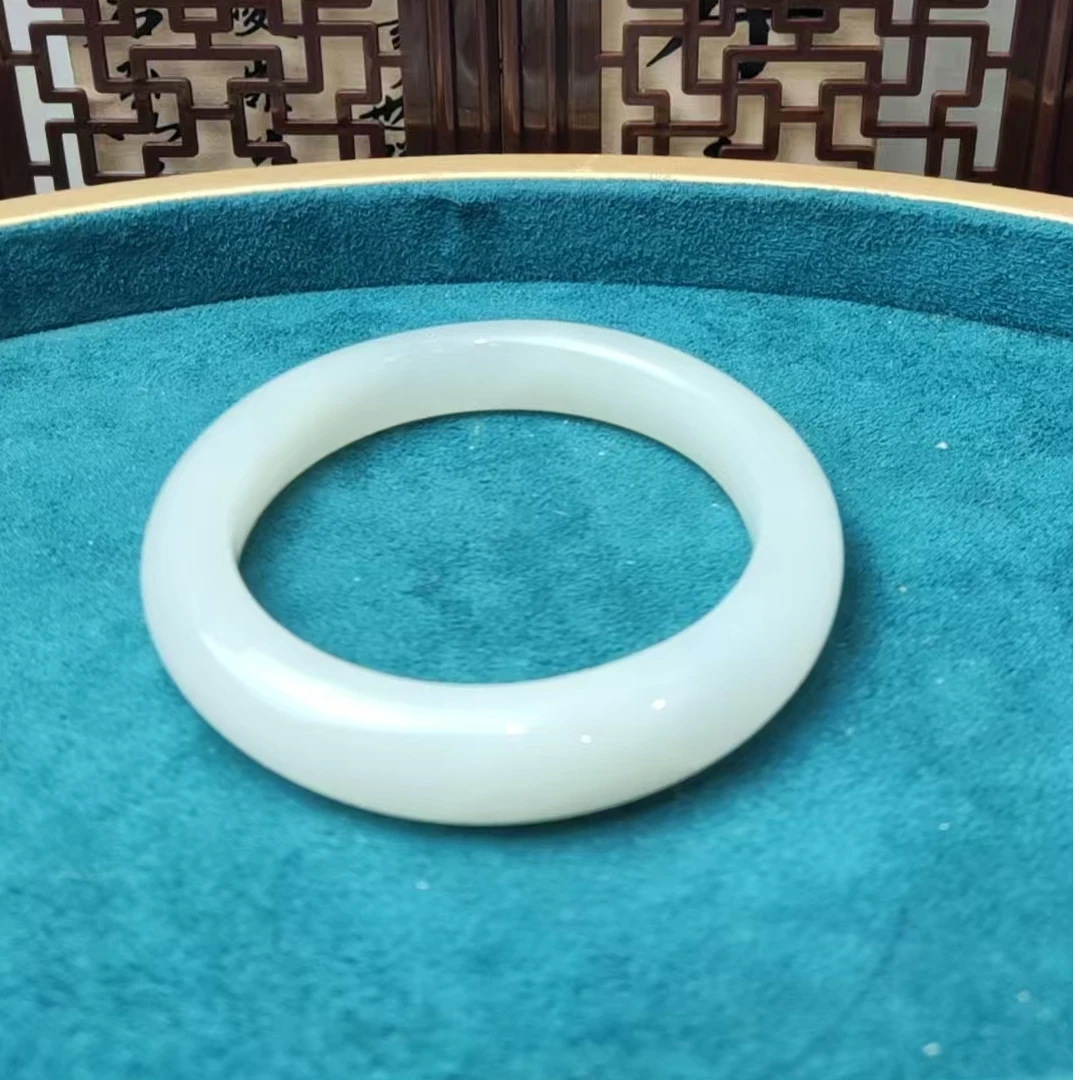 和田玉------手镯