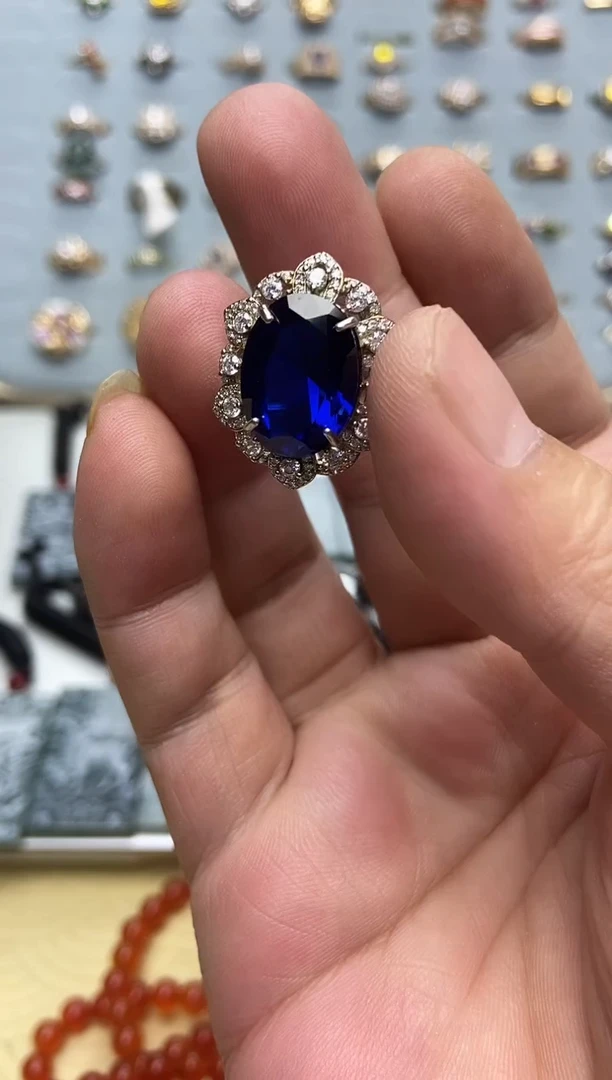 戒指蓝宝石合金戒指