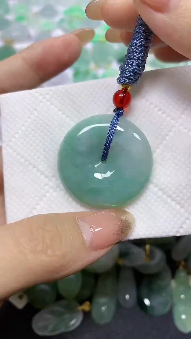 颈饰未镶嵌翡翠A货