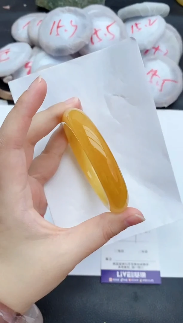 未镶嵌手镯石英质玉172+59/60
