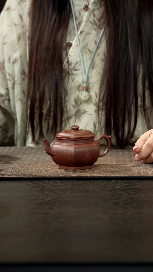 茶壶紫砂I****e全手刻绘静方红皮龙160cc