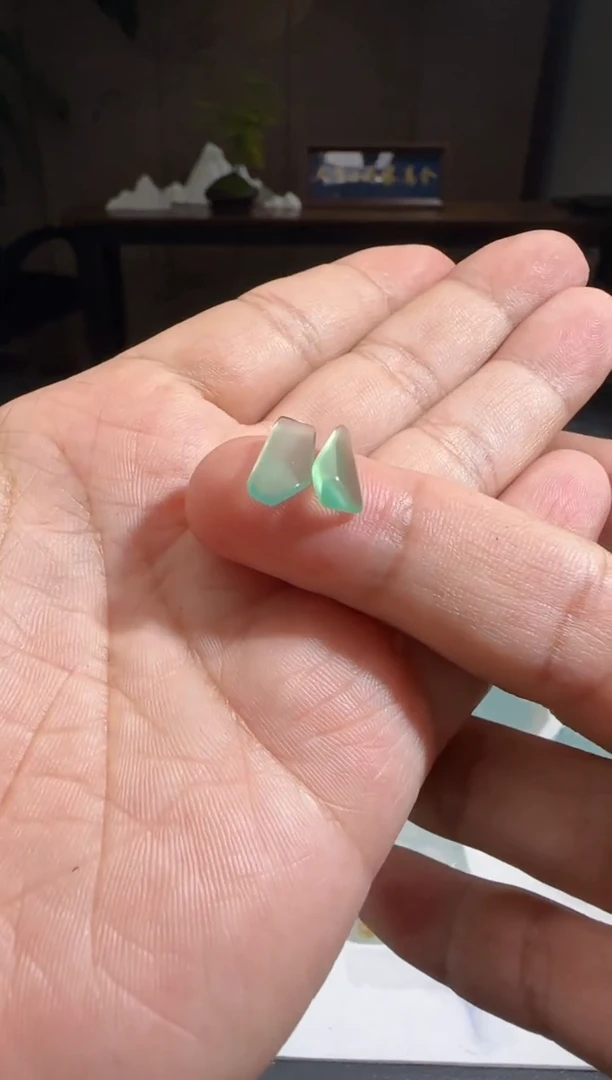 定制翡翠未镶嵌缅甸A货翡翠