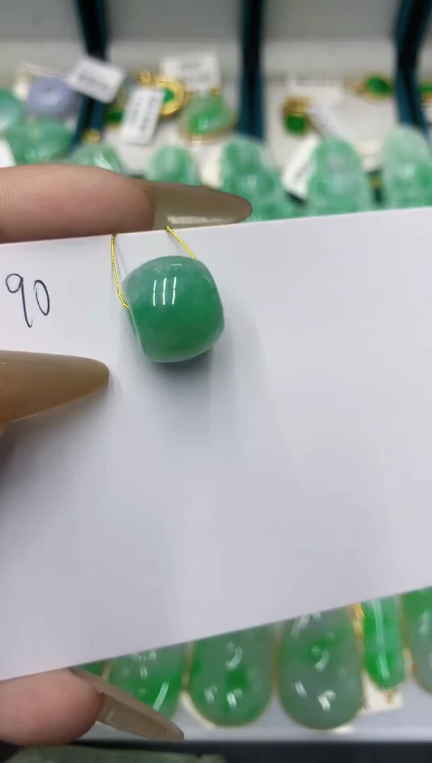颈饰未镶嵌翡翠11111