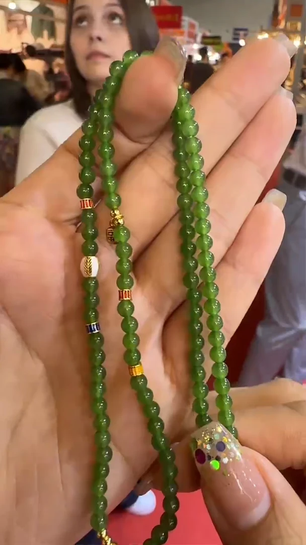 和田玉未镶嵌颈饰上海国际珠宝展假一罚十