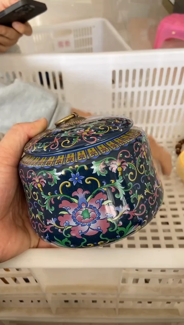 无运费险有瑕疵的摄影的产品有使用过的痕迹有点脏介意勿拍