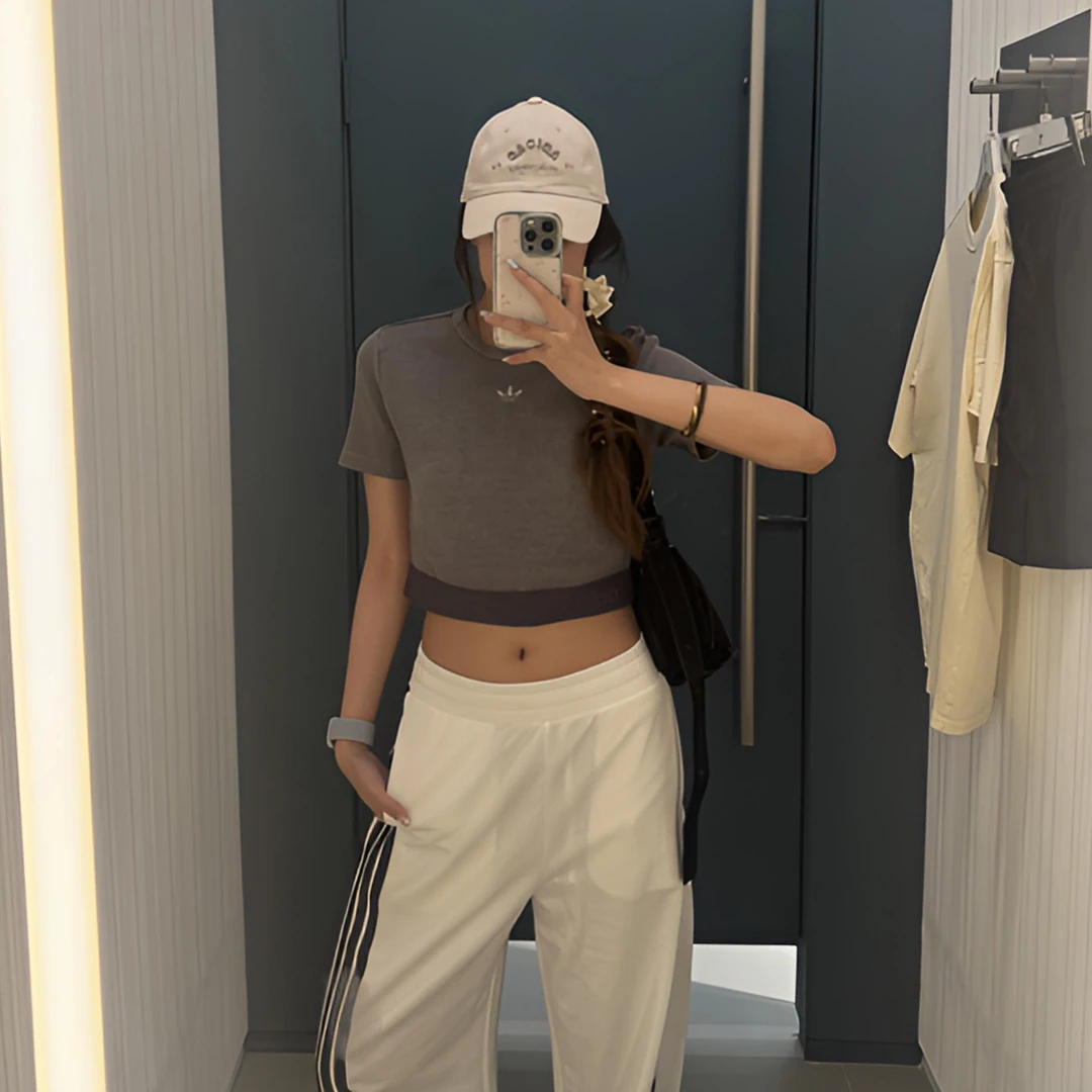 adidas/阿迪达斯三叶草ESSENTIALS RIB露脐运动修身短袖T恤JW3573