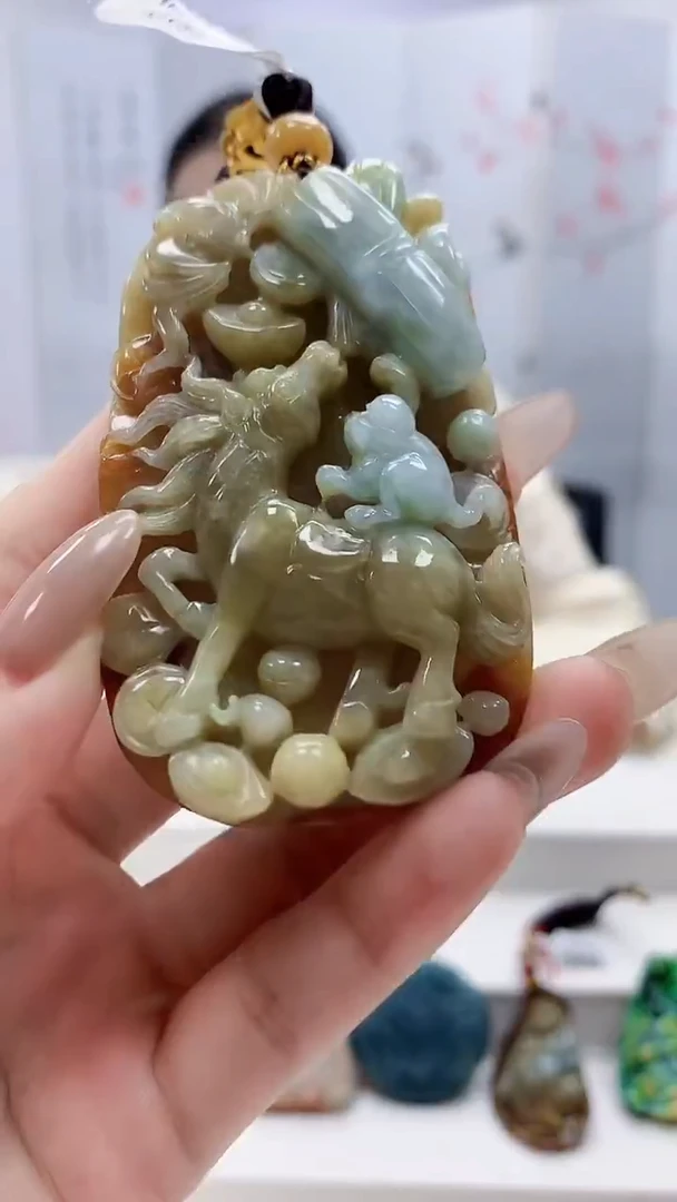 未镶嵌定制翡翠4812lr-毛货挂件33