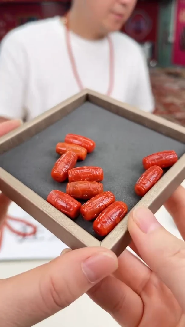 南红玛瑙九眼桶珠未镶嵌（多样式发其一）