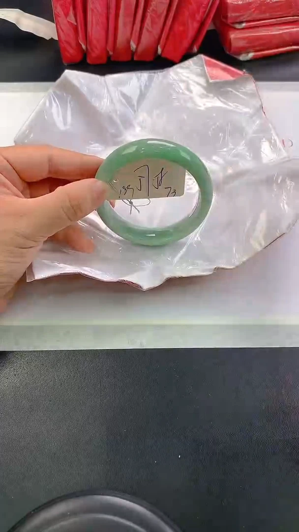 未镶嵌手镯翡翠73