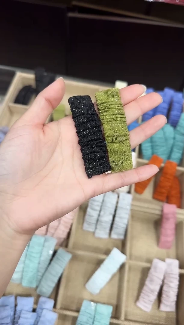 织绣杜*苏罗毛毛夹