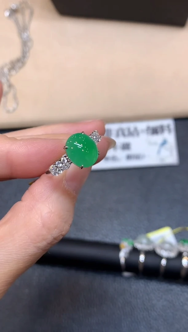 18K金镶嵌戒指翡翠10【无服务费蛋面【无服务费