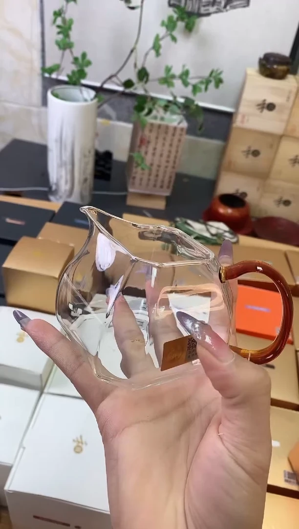 晶彩/悠乐茶海/琥珀