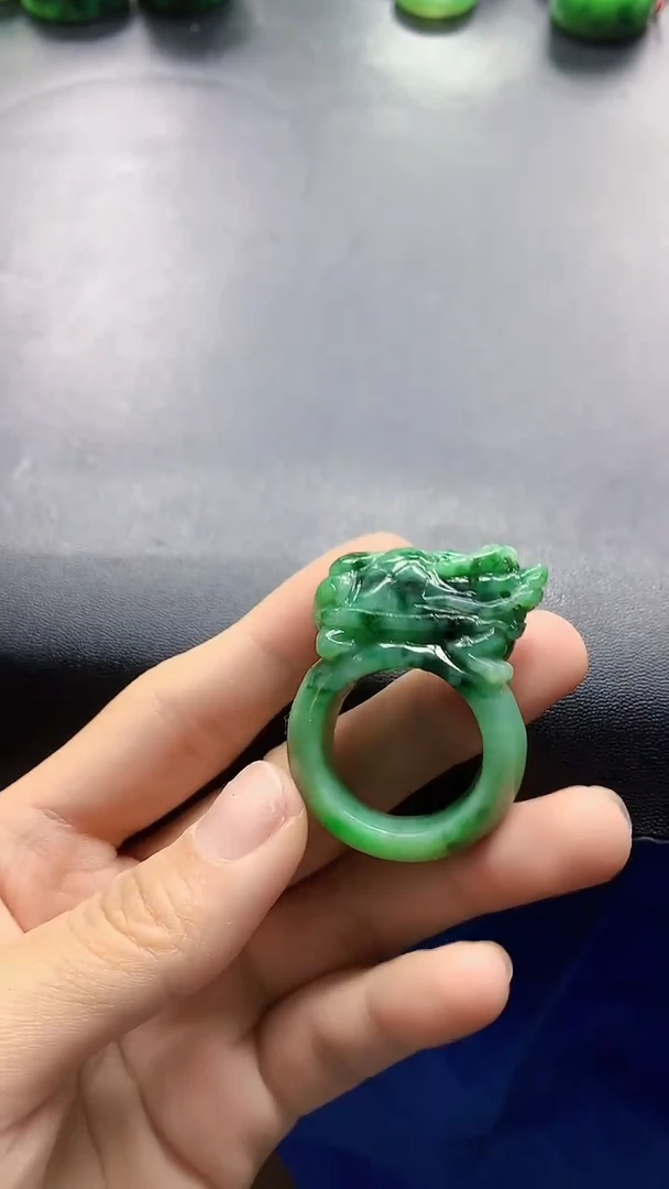 颈饰未镶嵌翡翠天然缅甸a货翡翠21