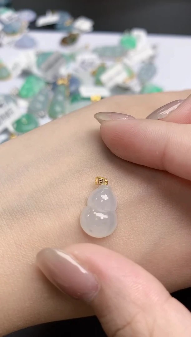 【闪购商品】翡翠颈饰18K金镶嵌天然缅甸翡翠A货