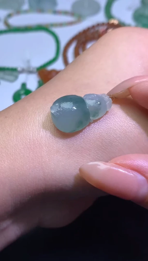 未镶嵌定制翡翠毛货