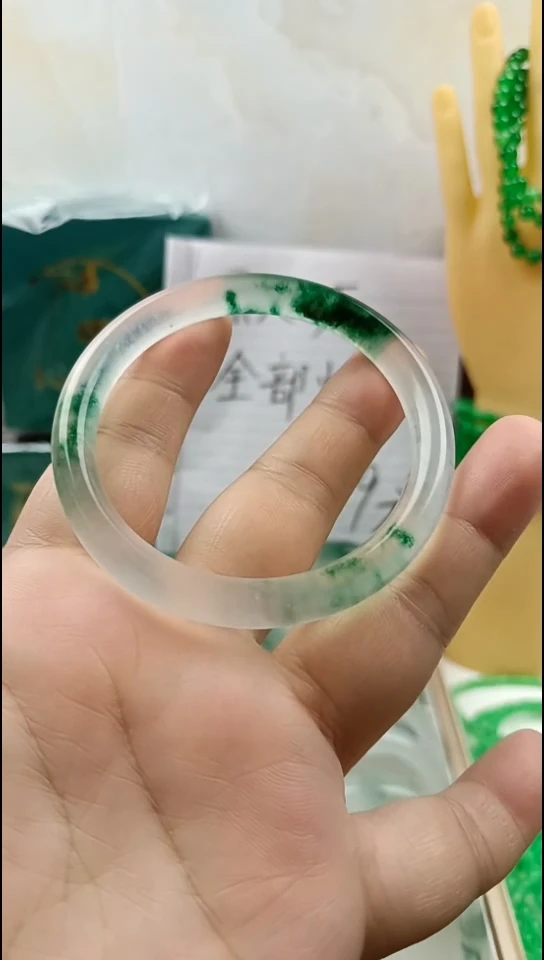 手镯玛瑙/玉髓未镶嵌手镯