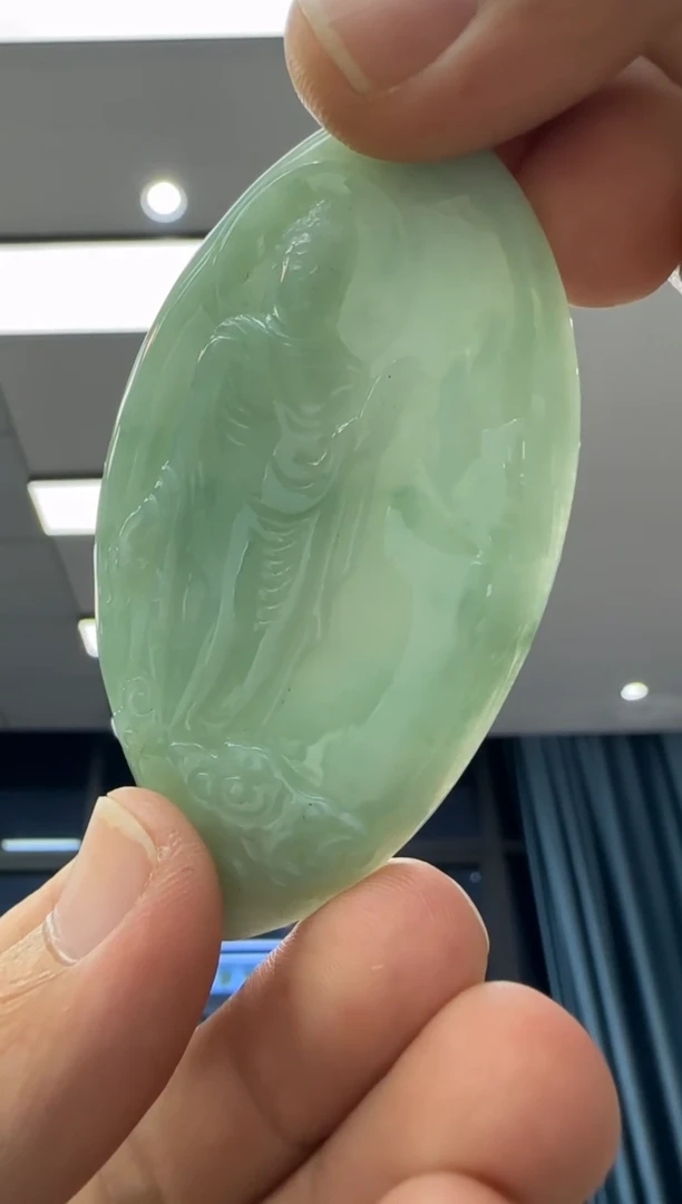 颈饰未镶嵌翡翠天然翡翠A货孤品一件