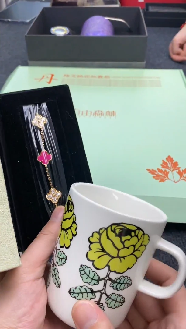 其他如图所示 平安高端礼品