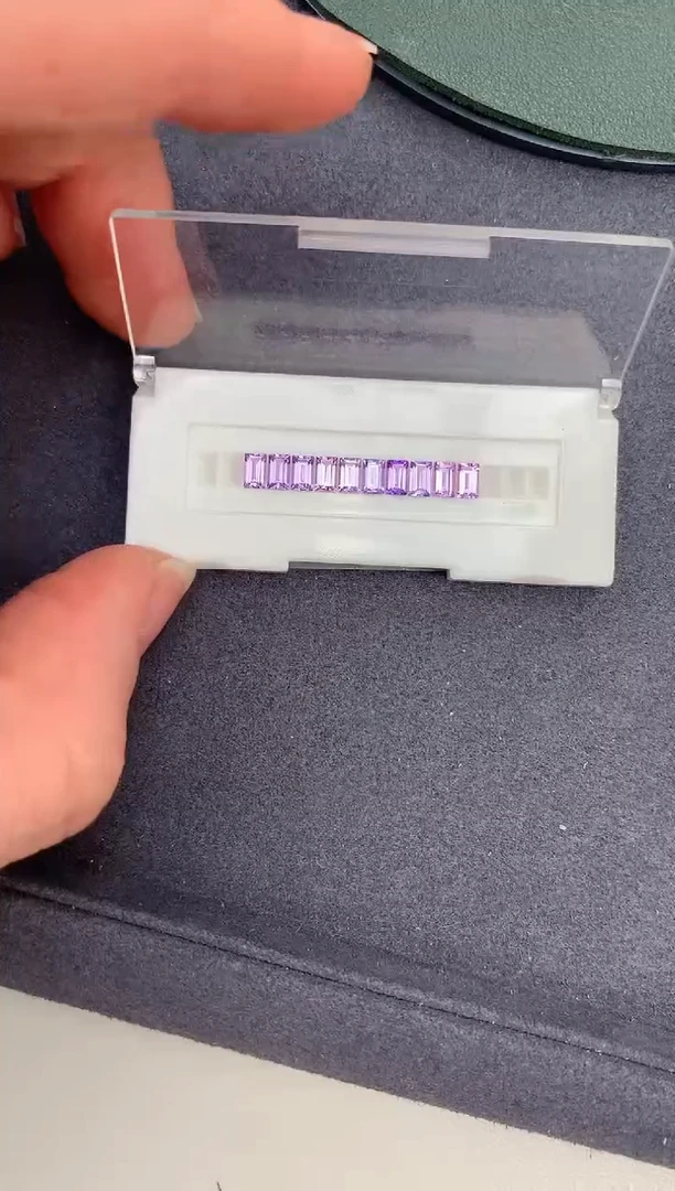 【闪购商品】彩色蓝宝石裸石未镶嵌1.9ct紫蓝宝套盒