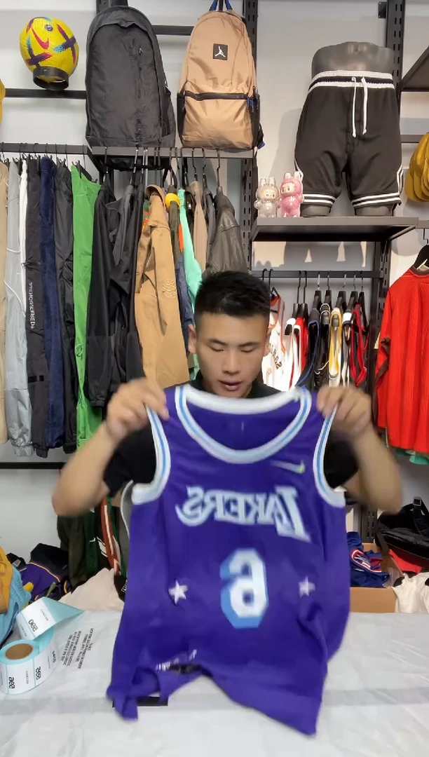 590编码 耐克卫衣服饰过款为准 尺码