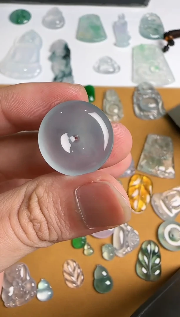 翡翠未镶嵌吊坠(不含链)平安扣