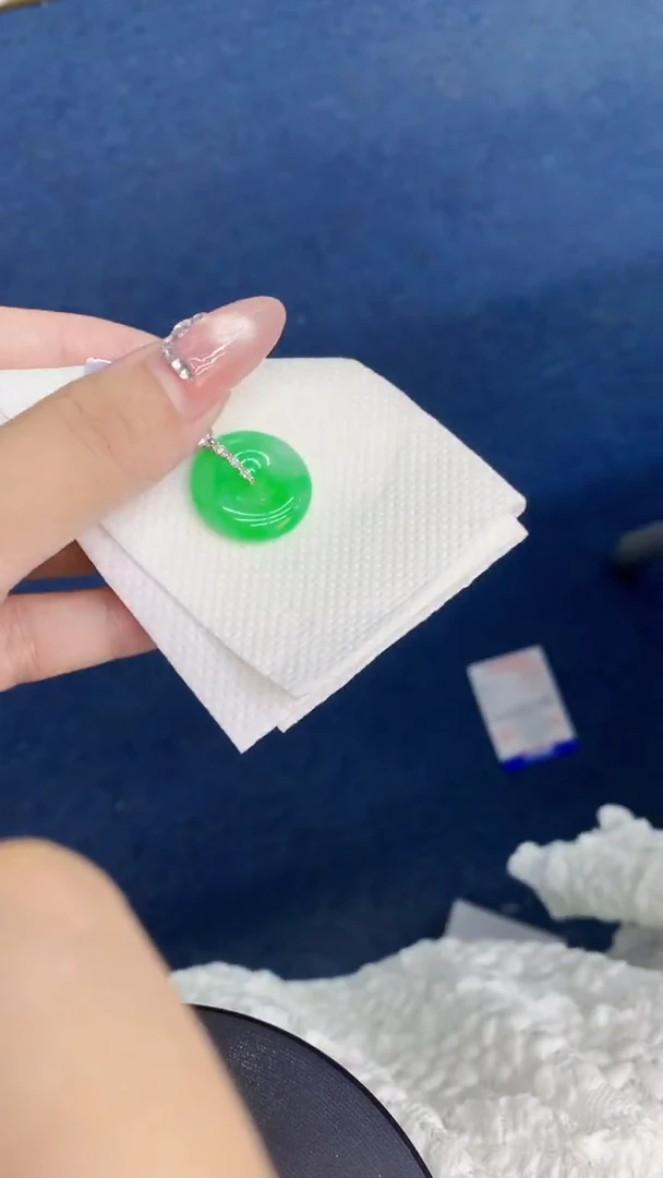 翡翠18K金镶嵌吊坠(不含链)细*1