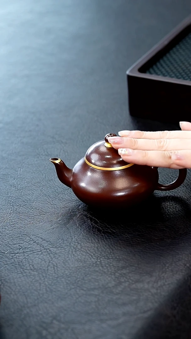 茶壶紫砂7宜兴紫砂壶惊喜