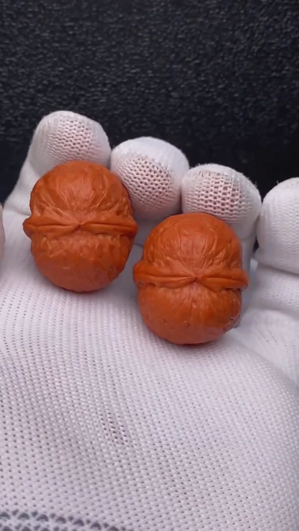 【闪购商品】文玩核桃把件蛇皮元宝