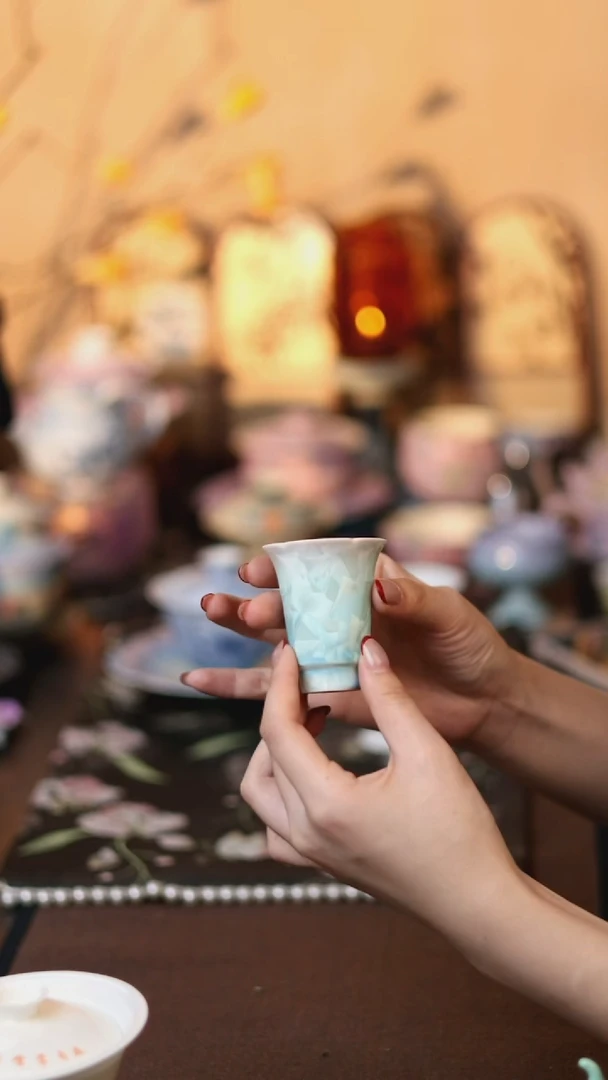 结晶釉粉青闻香杯