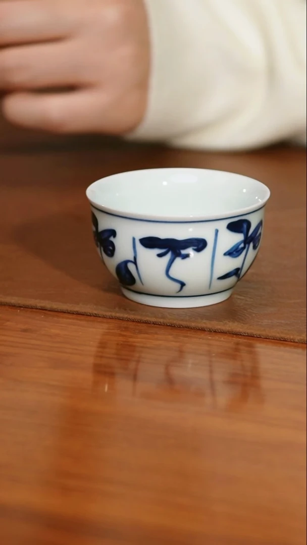 QHGS灵芝茶花纹将军杯