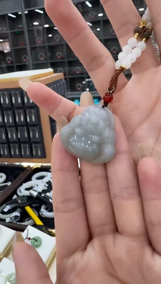 颈饰未镶嵌和田玉佛公/配绳