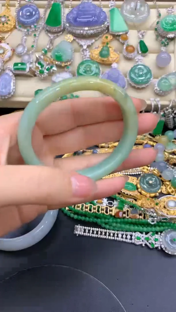 【闪购商品】翡翠手镯未镶嵌20-中国好珍宝