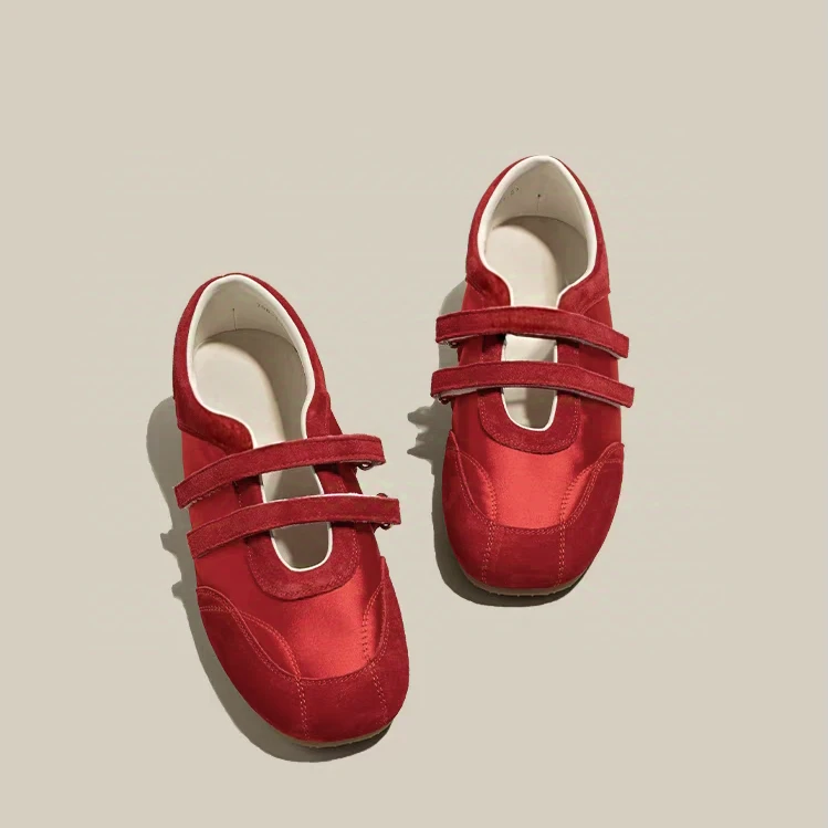 C5500   红色 时尚百搭厚底圆头休闲鞋