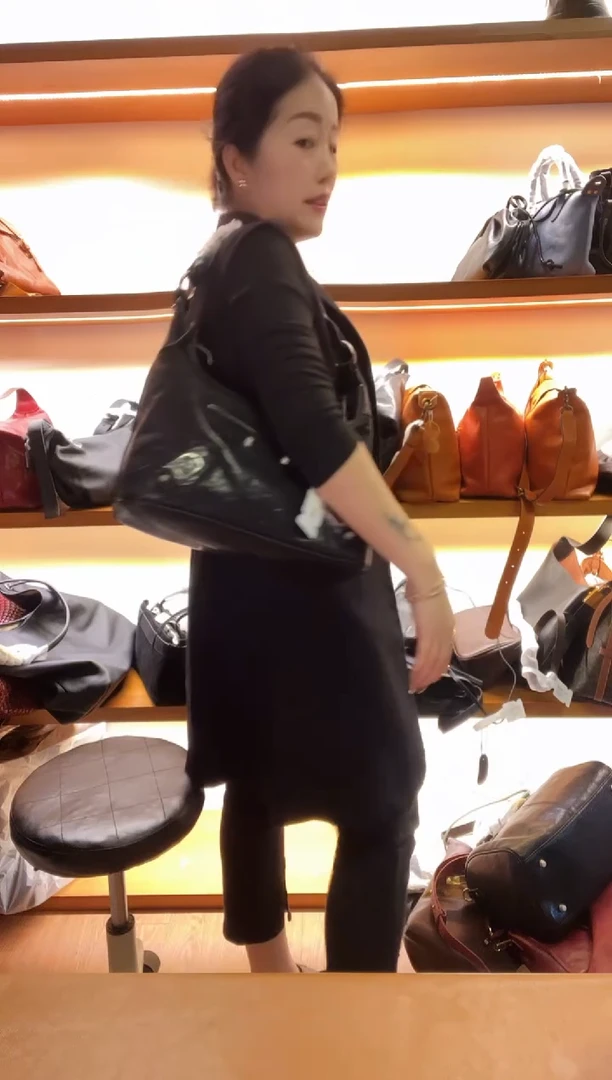 牛皮（革）高端订制时尚百搭女士手提斜跨包