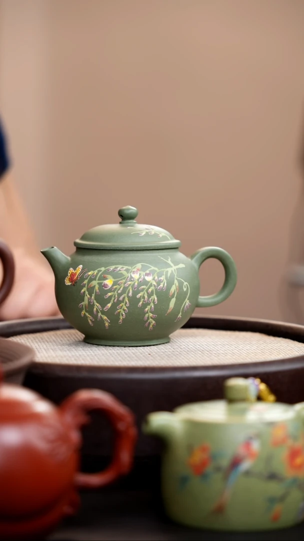 茶壶紫砂豆青砂莲子泥绘紫藤花