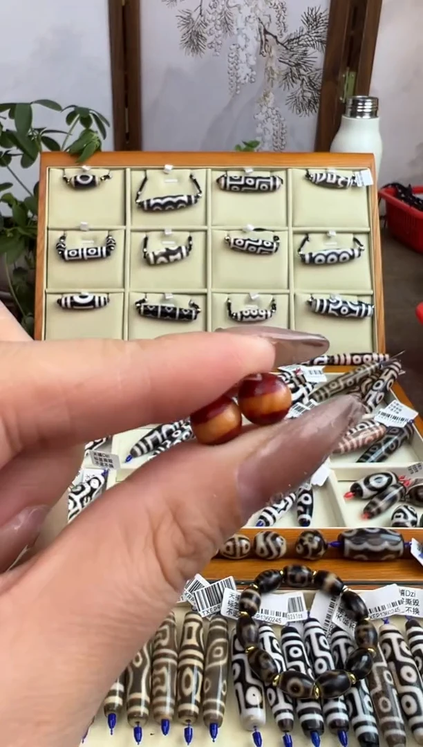 【闪购商品】玛瑙/玉髓吊坠(不含链)未镶嵌34.（微瑕随机发货）