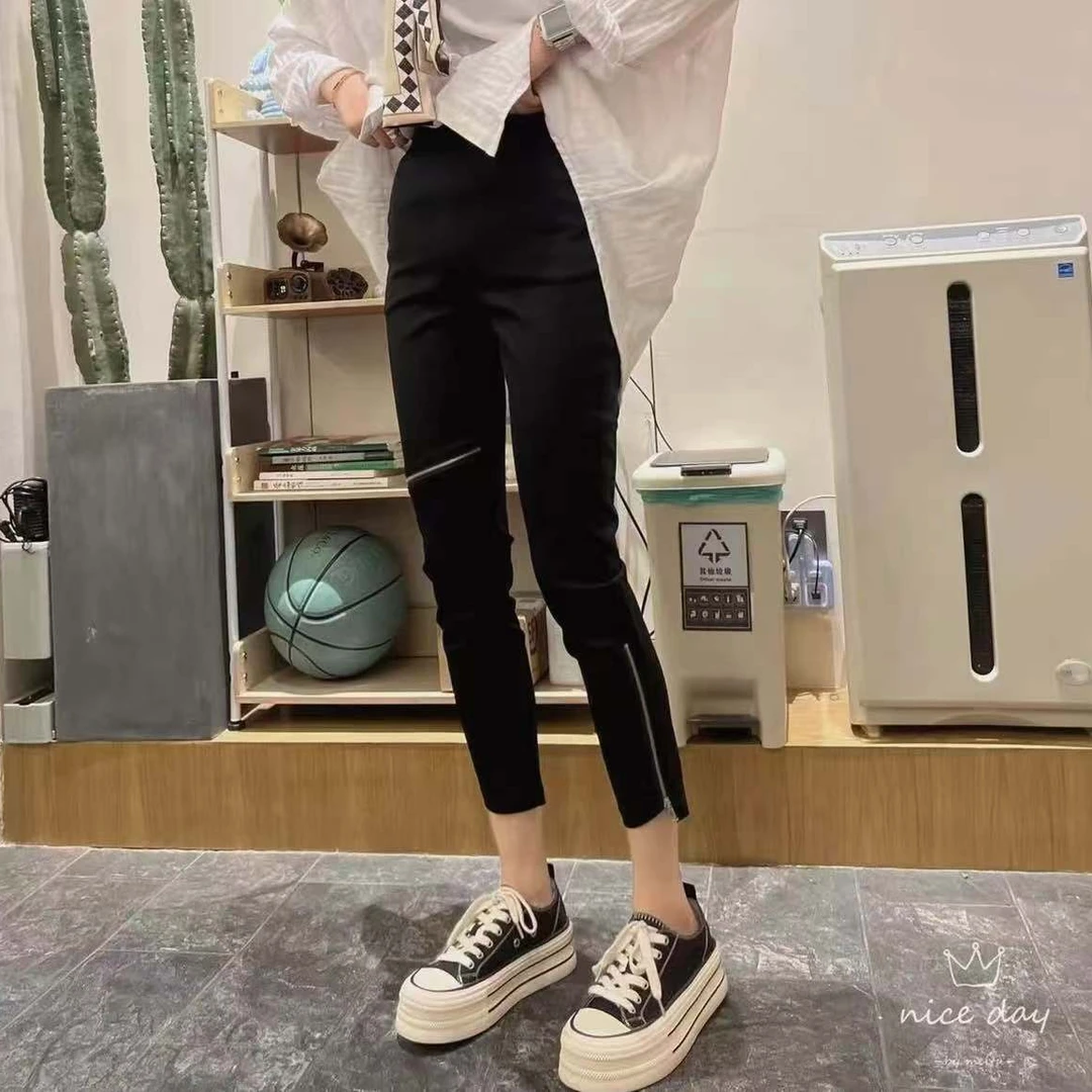 【蜜爷家】斜拉链弹力显瘦小黑裤563#