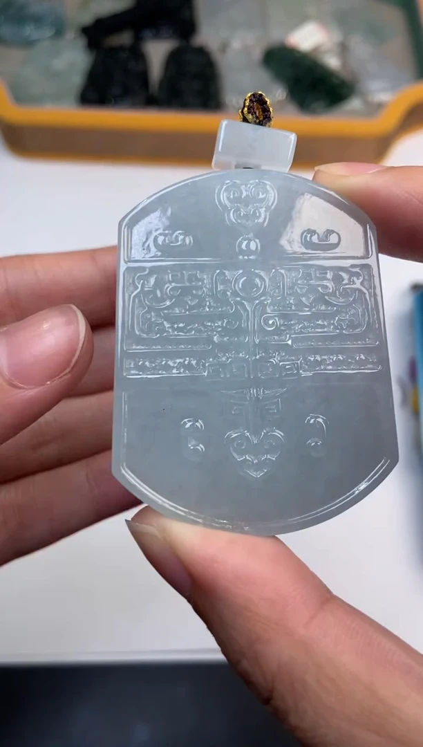 未镶嵌挂件翡翠370975     多人 多样性发一件