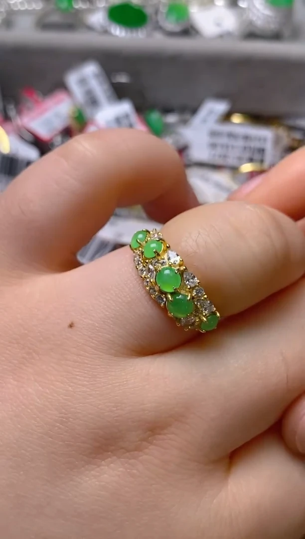 银S925镶嵌戒指翡翠百内无证书