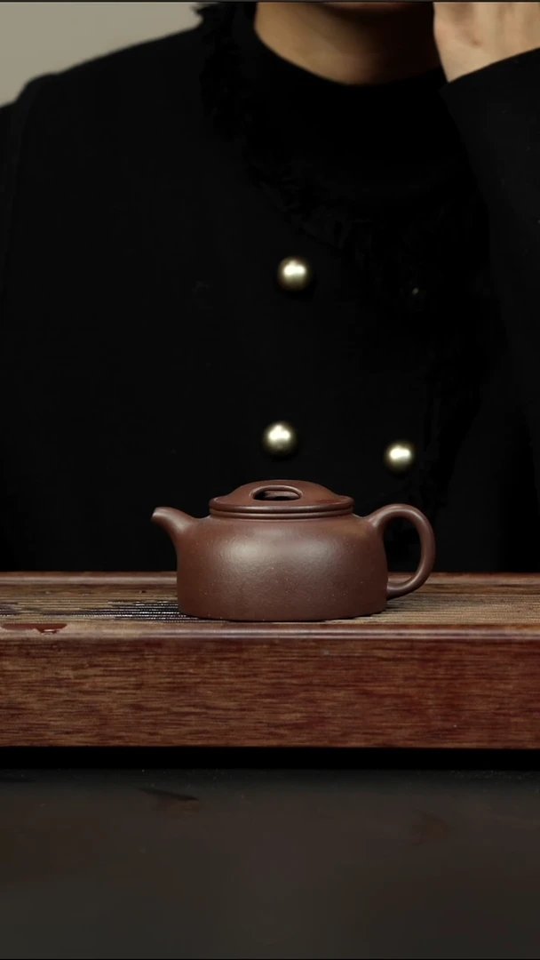 茶壶紫砂四号井顶级老紫泥 牛盖莲子