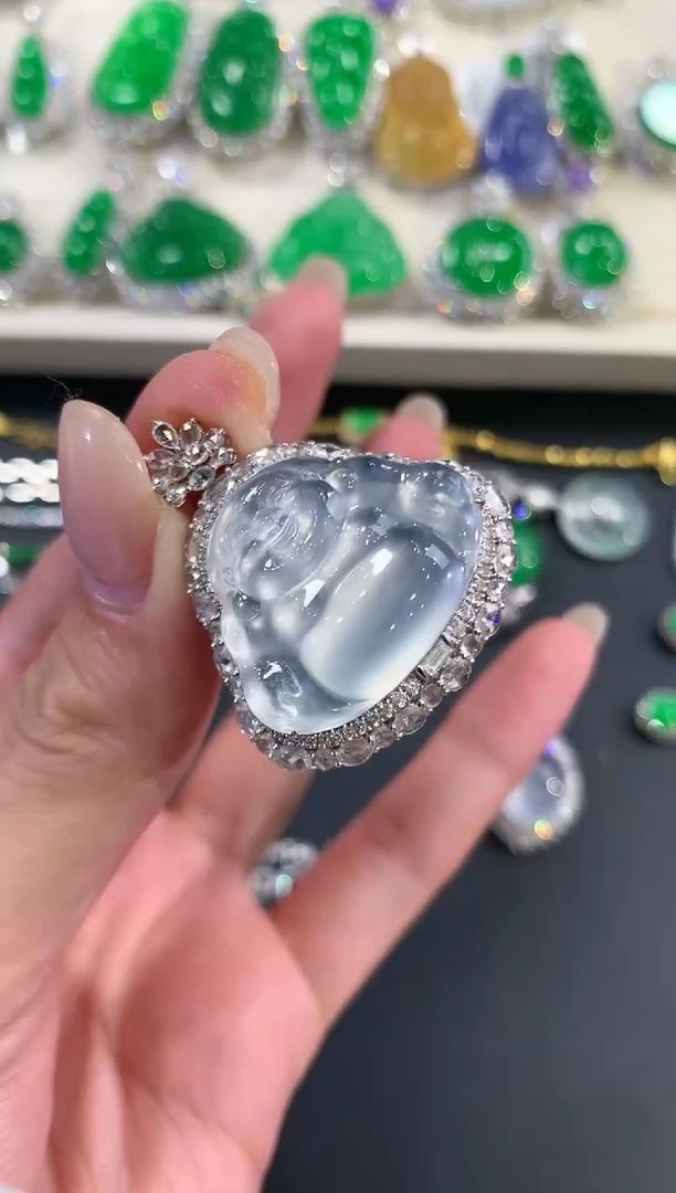 翡翠18K金镶嵌吊坠(不含链)q555