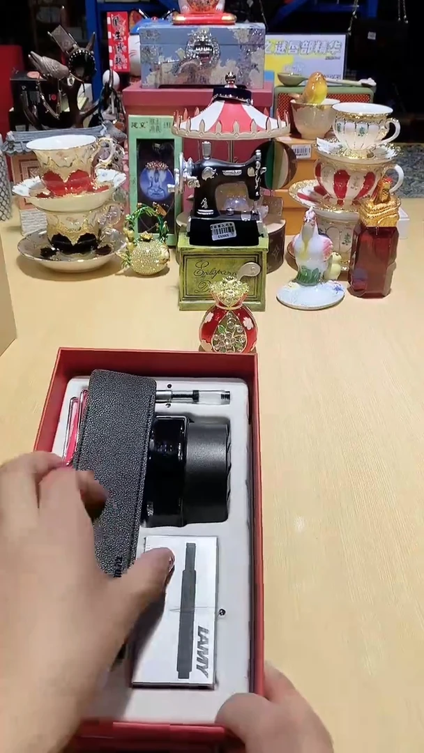 瓷片全场正品  一件不留@@1