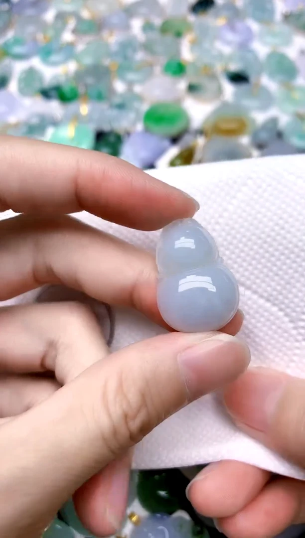 颈饰未镶嵌翡翠天然A货翡翠