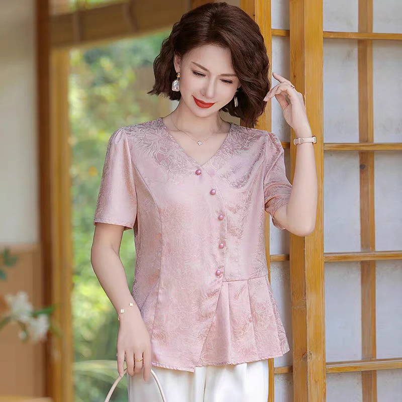 妈妈夏装短袖T恤洋气V领小衫2025年新款中老年女装气质显瘦薄上衣